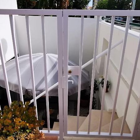 Quarto Duplo Com Kitchenette, Wc E Patio Privativo Apartment Corroios Exterior foto