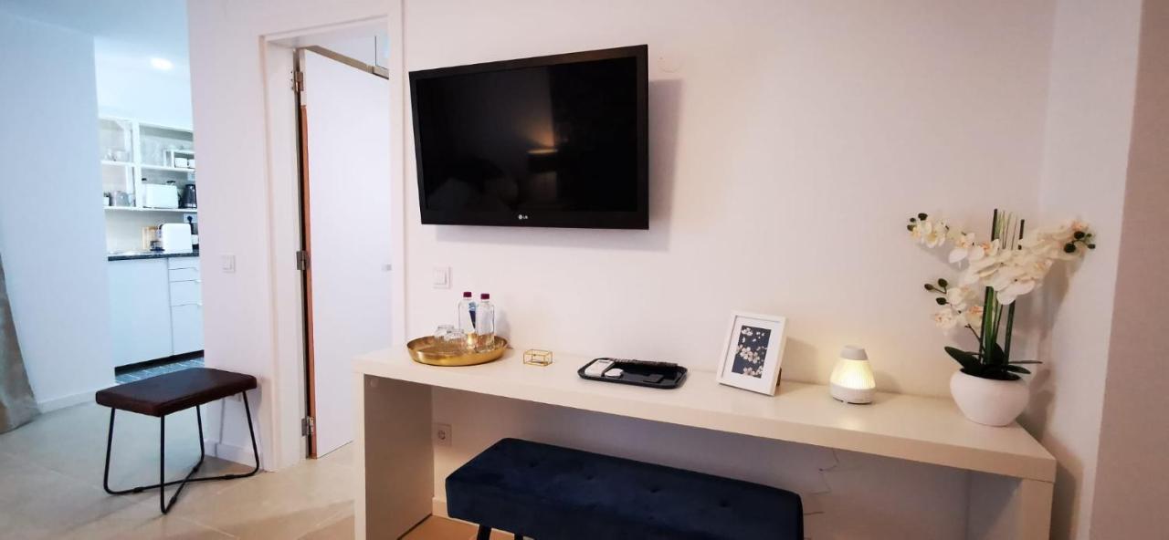 Quarto Duplo Com Kitchenette, Wc E Patio Privativo Apartment Corroios Exterior foto
