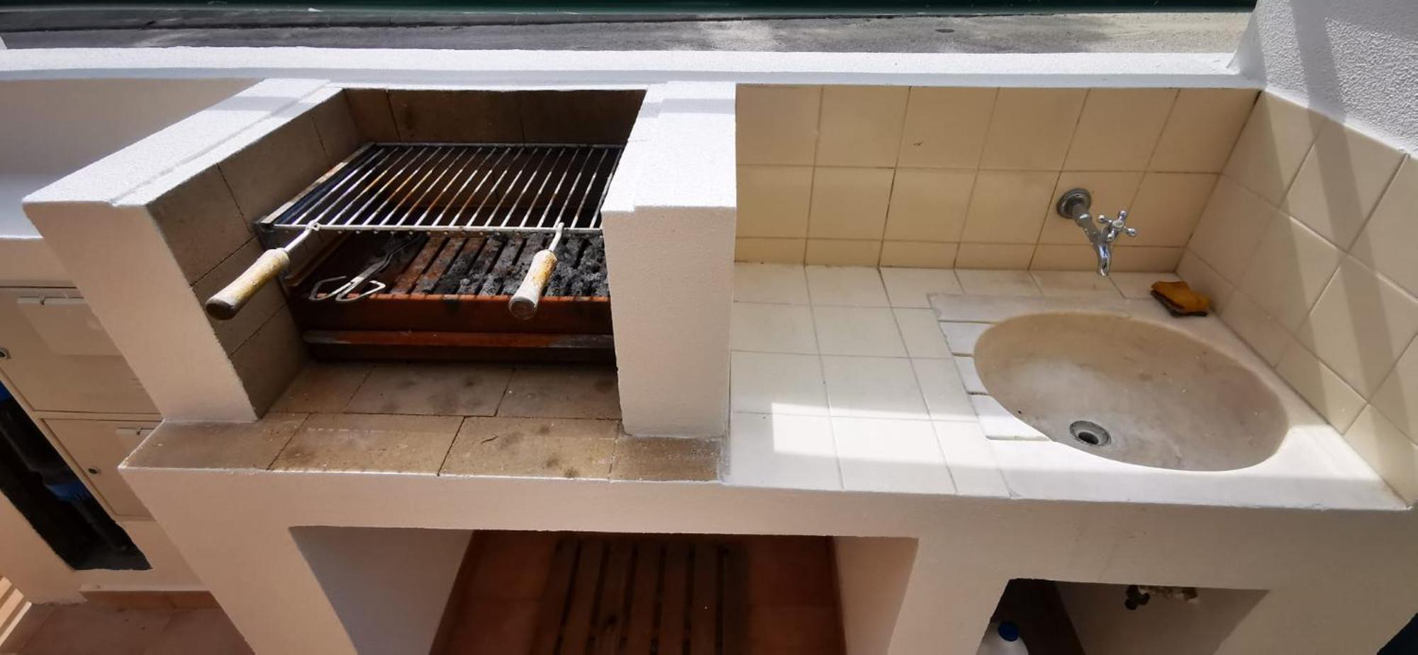 Quarto Duplo Com Kitchenette, Wc E Patio Privativo Apartment Corroios Exterior foto